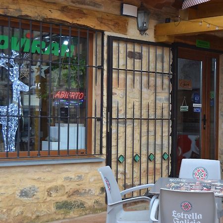 El Trasgu De Foncebadon Hotel Ngoại thất bức ảnh