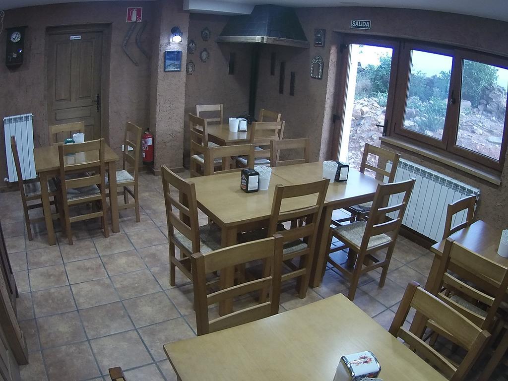 El Trasgu De Foncebadon Hotel Ngoại thất bức ảnh