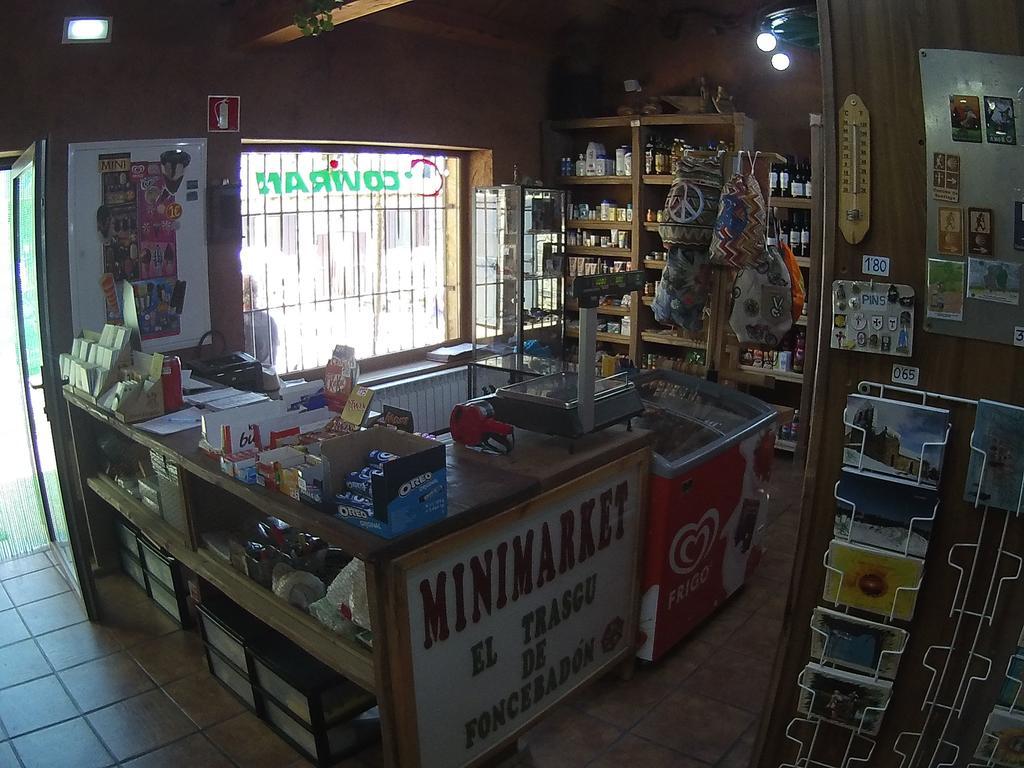 El Trasgu De Foncebadon Hotel Ngoại thất bức ảnh