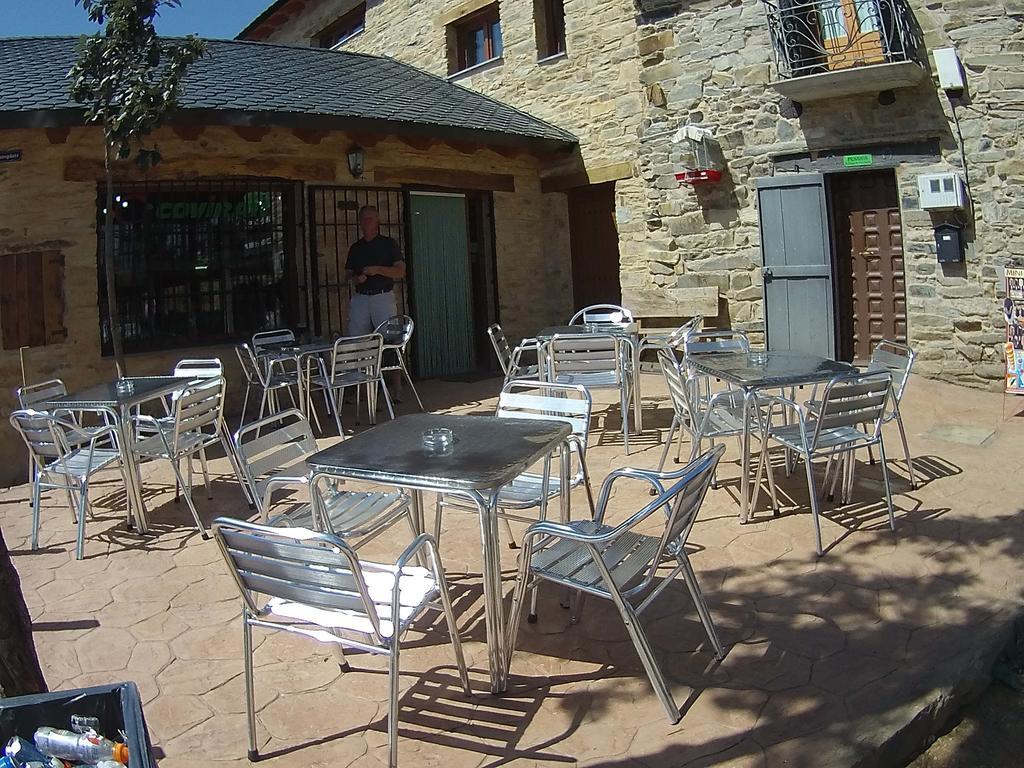El Trasgu De Foncebadon Hotel Ngoại thất bức ảnh