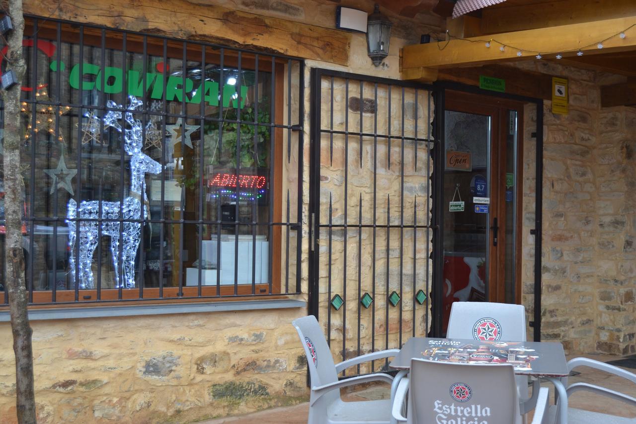El Trasgu De Foncebadon Hotel Ngoại thất bức ảnh