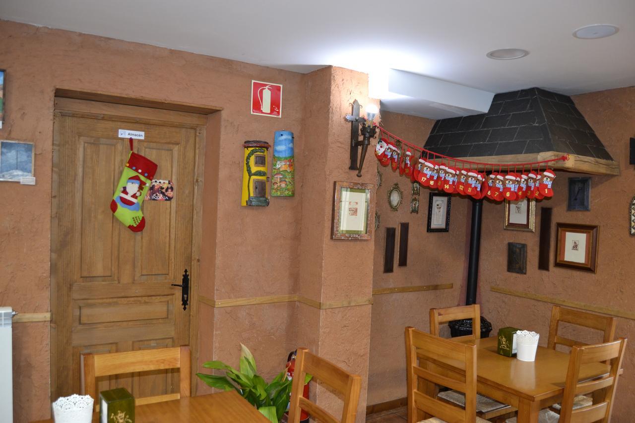 El Trasgu De Foncebadon Hotel Ngoại thất bức ảnh