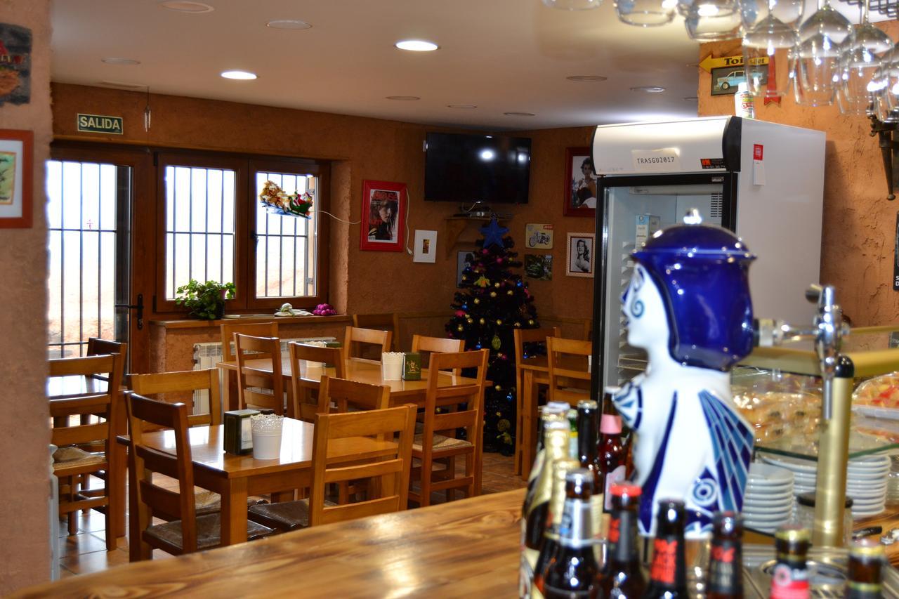 El Trasgu De Foncebadon Hotel Ngoại thất bức ảnh